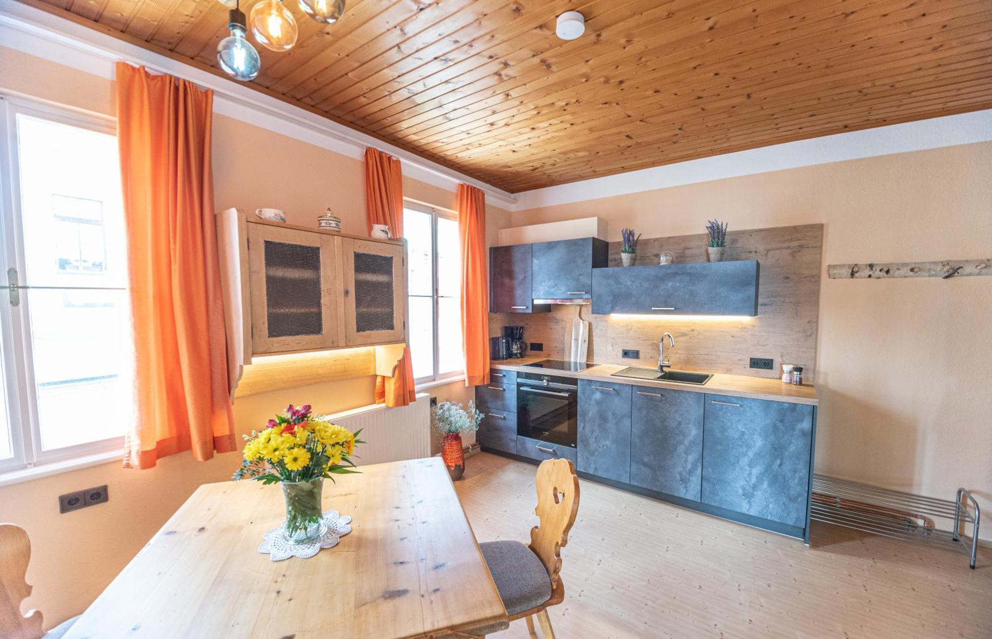Hotel Gasthof Gribelehof เลียนซ์ ภายนอก รูปภาพ