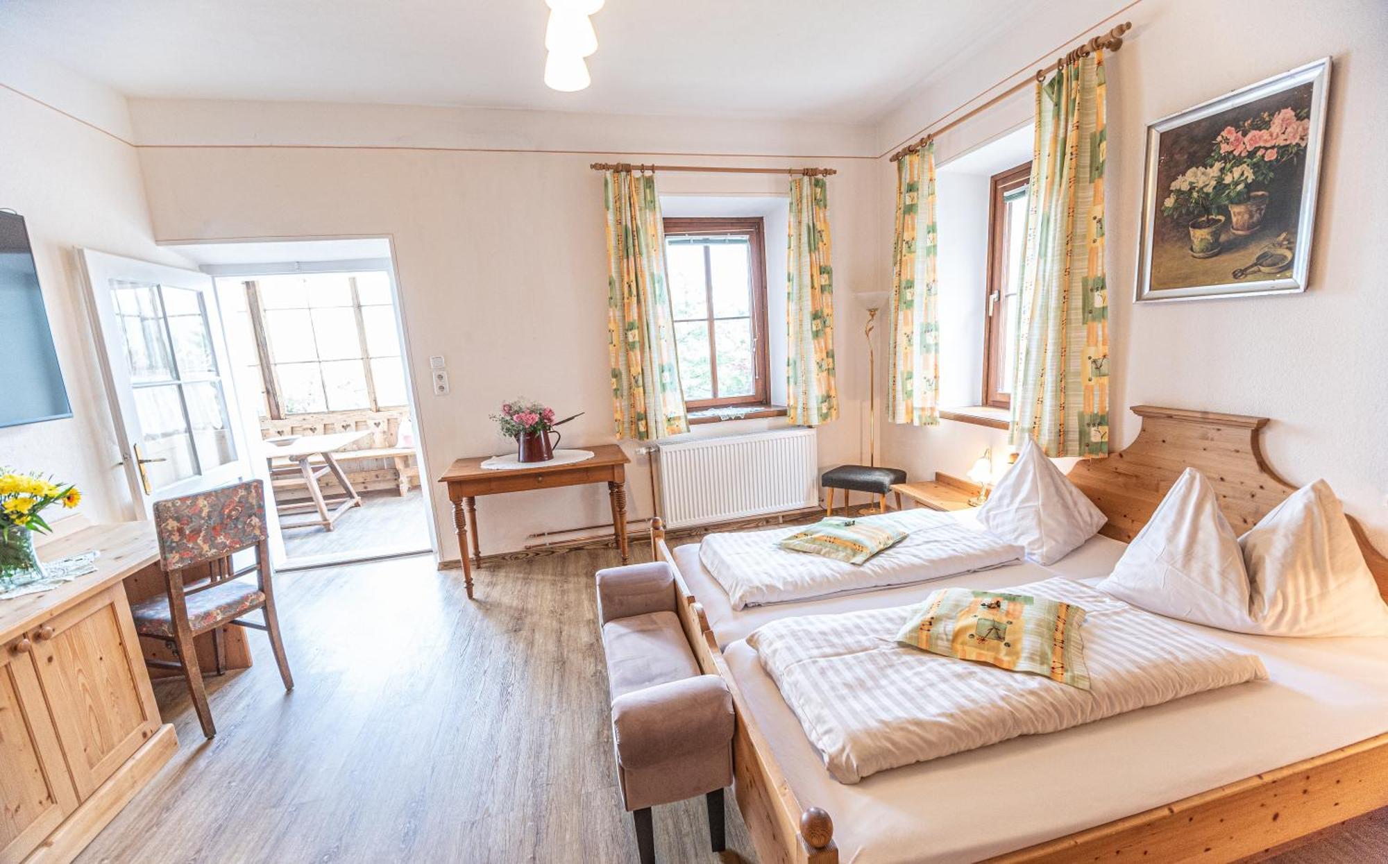 Hotel Gasthof Gribelehof เลียนซ์ ภายนอก รูปภาพ