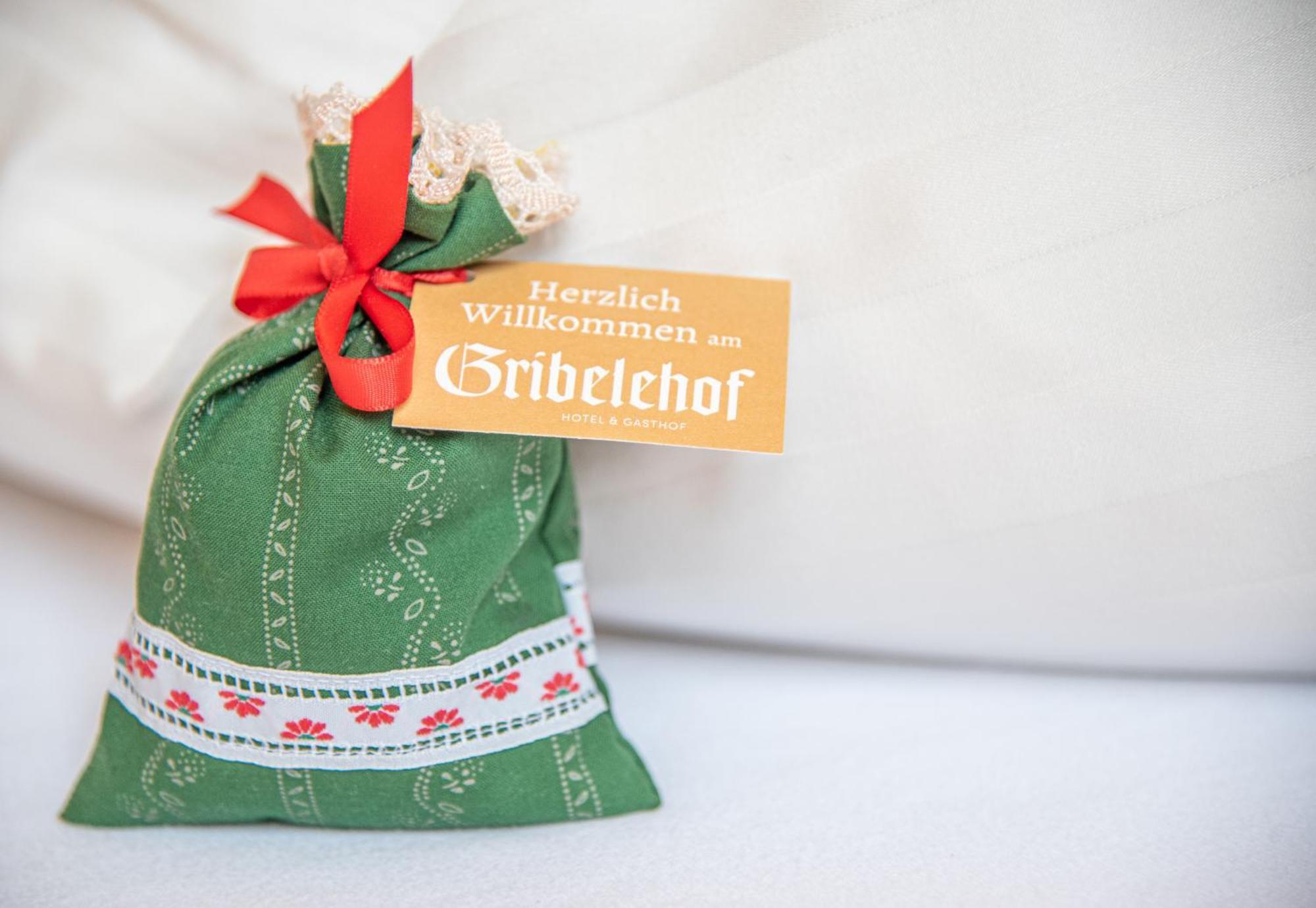 Hotel Gasthof Gribelehof เลียนซ์ ภายนอก รูปภาพ